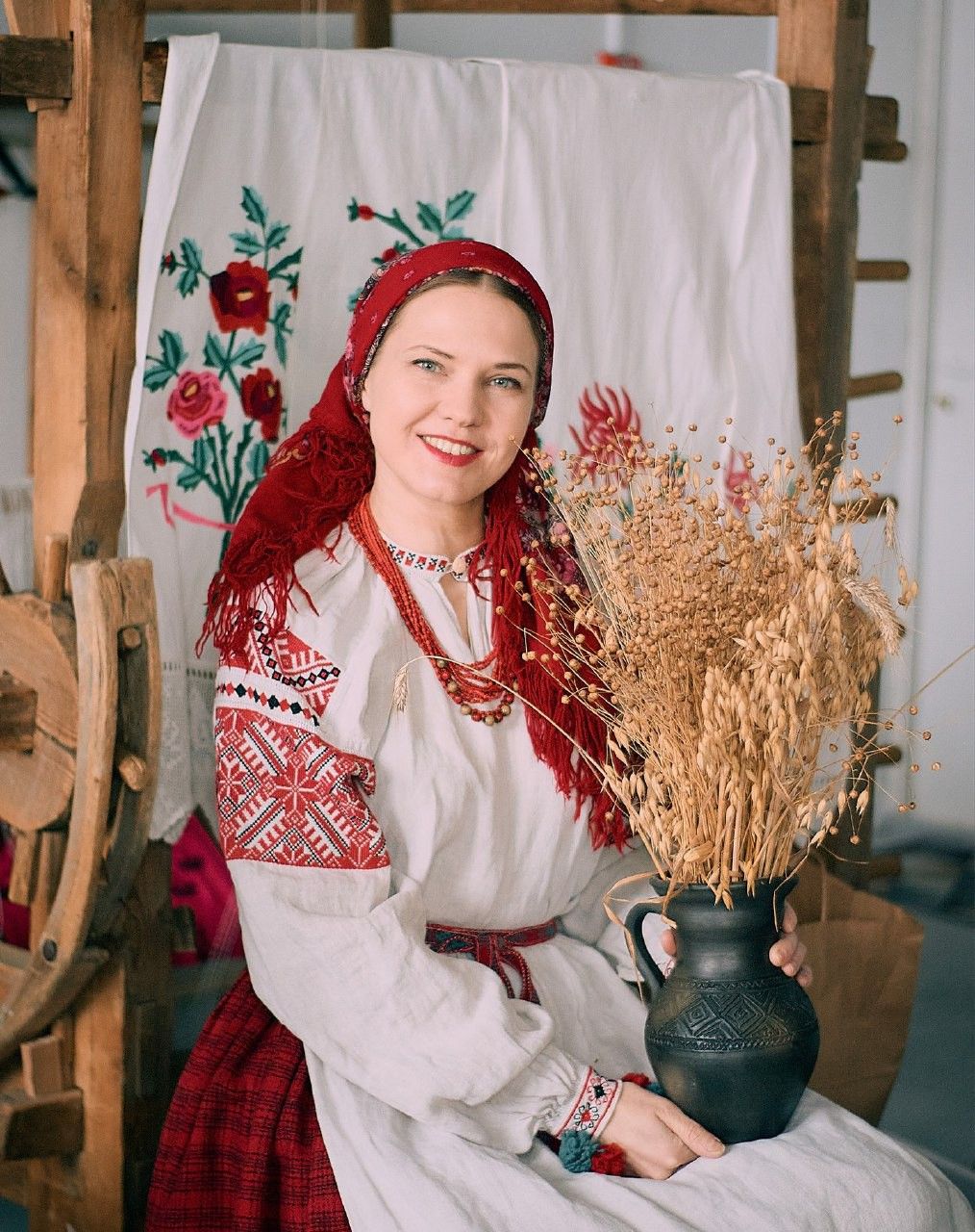 Women in Slavic costumes in Zhangjiagang