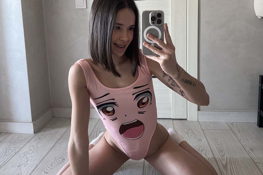 Model Tina in Zhangjiagang